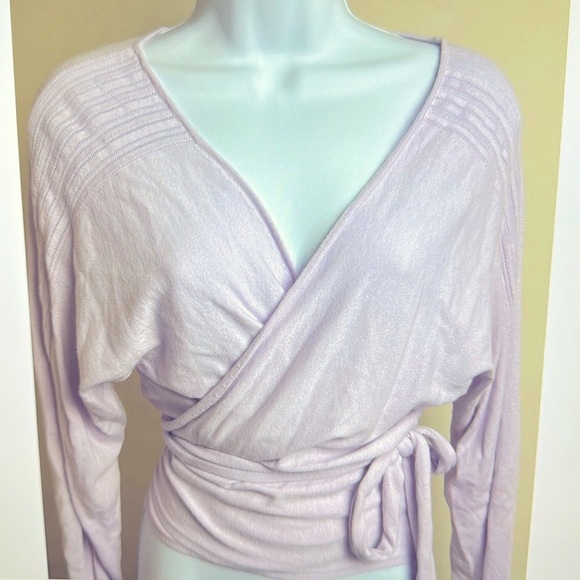Victoria's Secret Tops - Victoria’s Secret Light Purple Wrap Long Sleeve Sweater Shirt Medium Orig 60 New